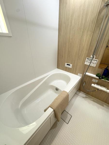 リナージュ佐倉市千成3丁目第1期全1棟1号棟のバス画像