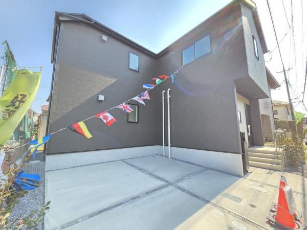 リナージュ　富里市七栄　第３期　全１棟　１号棟の駐車場画像