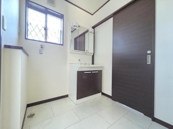 大網白里市　富田（おおあみしらさとし　とみだ）の洗面台・洗面所画像