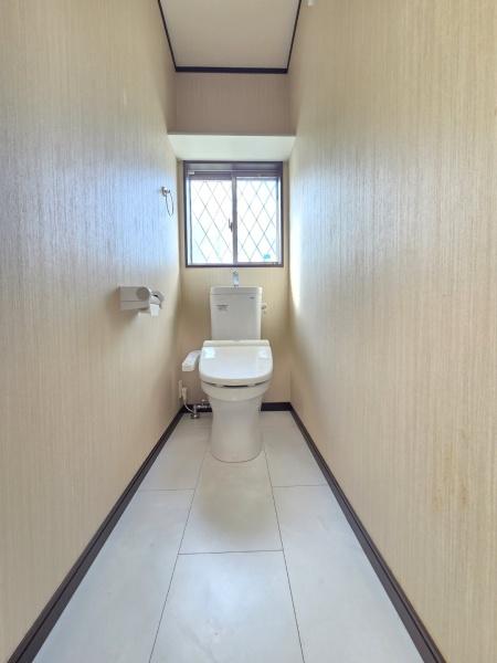 大網白里市　富田（おおあみしらさとし　とみだ）のトイレ画像