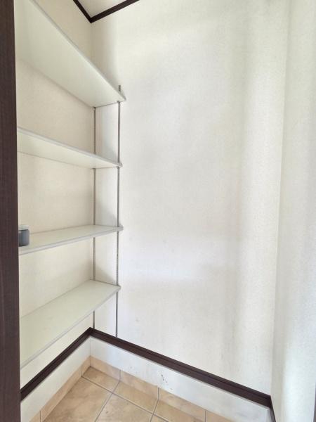 大網白里市　富田（おおあみしらさとし　とみだ）の収納画像