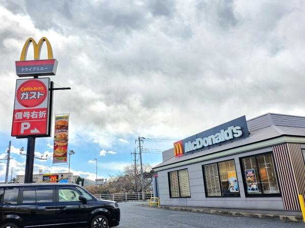酒々井町　東酒々井１丁目　全１棟　１号棟の飲食店画像