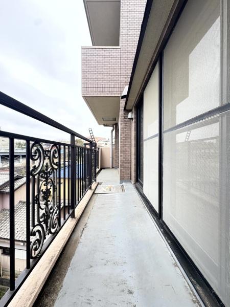 日神パレステージ佐倉のバルコニー画像