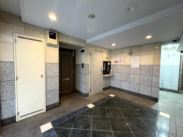 日神パレステージ佐倉のエントランス画像