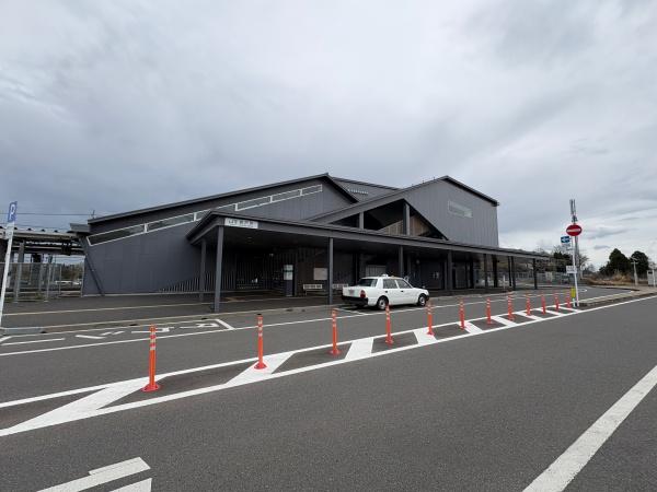 八街市 八街は(やちまたし やちまた は)の駅画像