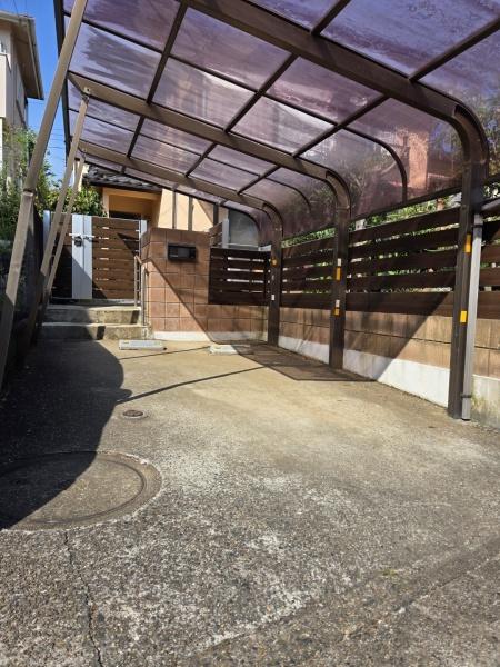 八街市 八街は(やちまたし やちまた は)の駐車場画像