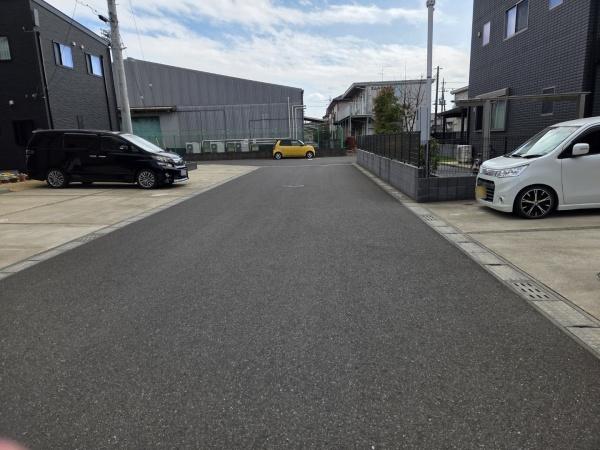 八街市　八街ほ（やちまたし　やちまた　ほ）の前面道路含む現地写真画像