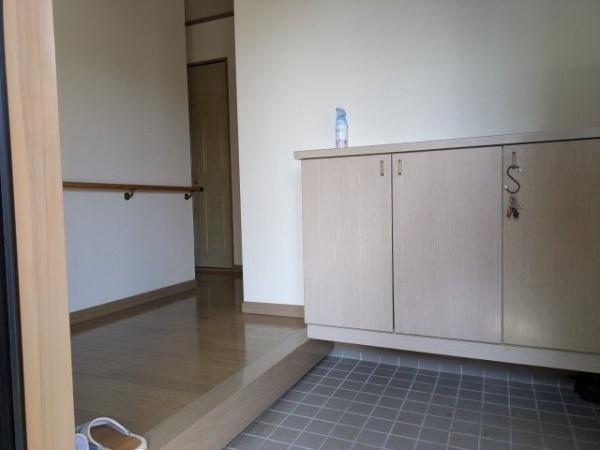 八街市　山田台（やちまたし　やまだだい）の玄関画像
