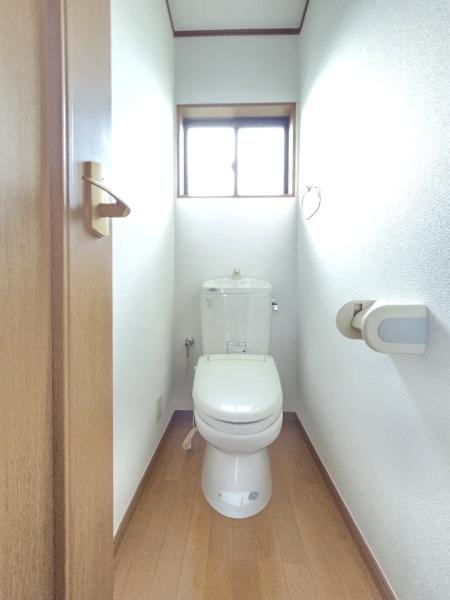 八街市　八街に（やちまたし　やちまた　に）のトイレ画像