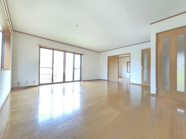 八街市　八街に（やちまたし　やちまた　に）のリビング画像