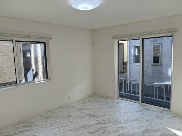 東金市　八坂台４丁目のリビング画像