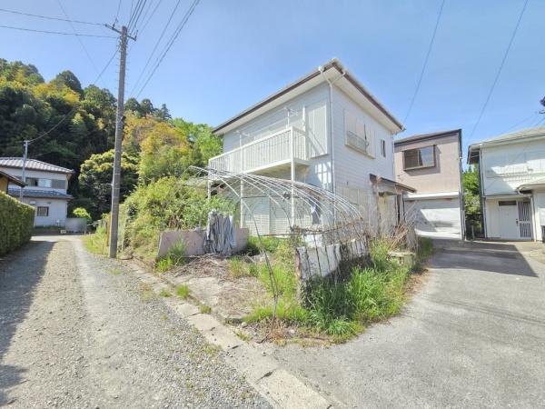 山武市　湯坂（さんむし　ゆさか）の前面道路含む現地写真画像