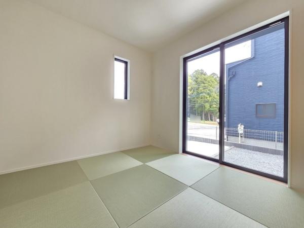 グラファーレ　佐倉市　石川５期　全３棟　３号棟の和室画像