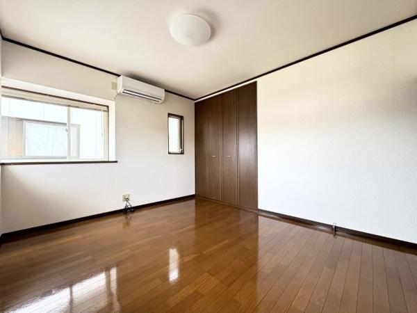 東金市　上谷（とうがねし　うわや）の洋室画像