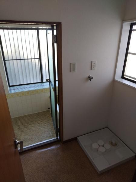 八街市　富山（やちまたし　とやま）のバス画像