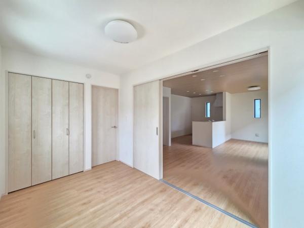 成田市 土屋 全1棟 A号棟の洋室画像