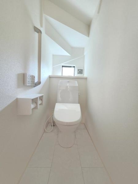 成田市 土屋 全1棟 A号棟のトイレ画像