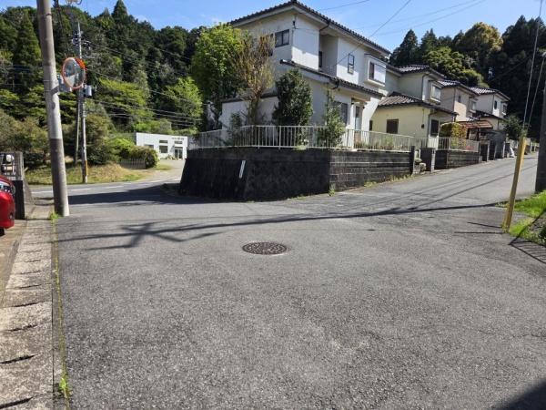 山武市　埴谷（さんむし　はにや）の前面道路含む現地写真画像