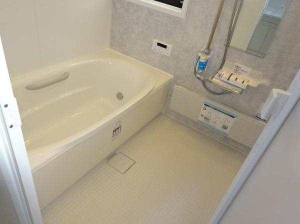 佐倉市　白銀（さくらし　しろがね）のバス画像