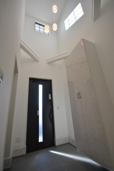 東金市 八坂台5丁目(とうがねし やさかだい)の玄関画像