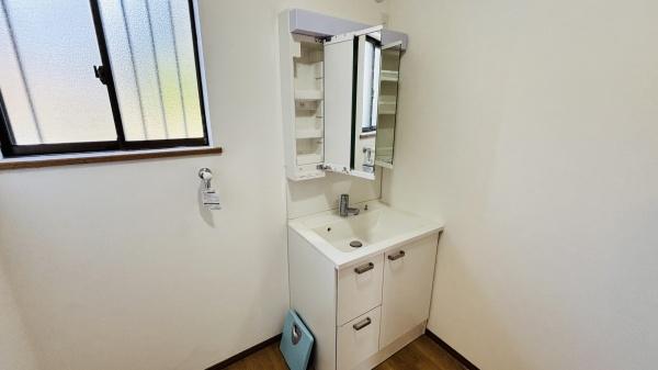 大網白里市　南横川（おおあみしらさとし　みなみよこかわ）の洗面台・洗面所画像
