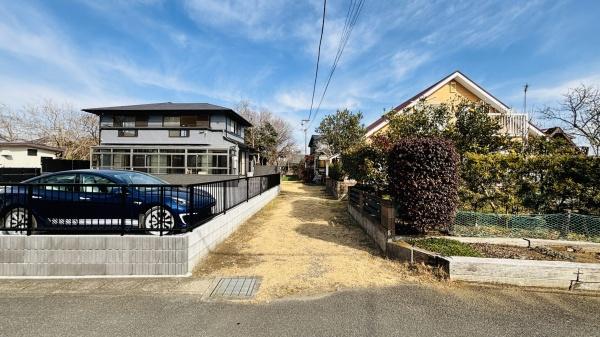 大網白里市　南横川（おおあみしらさとし　みなみよこかわ）の前面道路含む現地写真画像