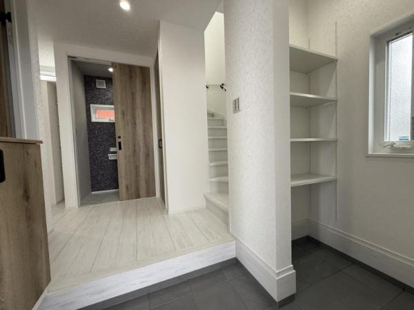 匝瑳市八日市場 A-2モデルの玄関画像