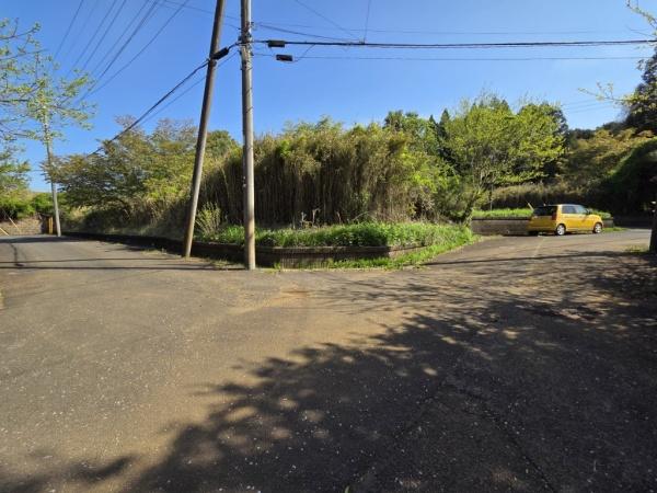 山武市　横田（さんむし　よこた）の前面道路含む現地写真画像