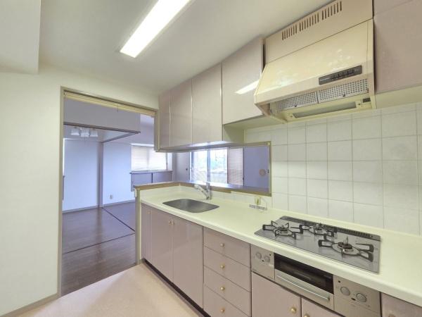 ライオンズガーデンシティ成田のキッチン画像