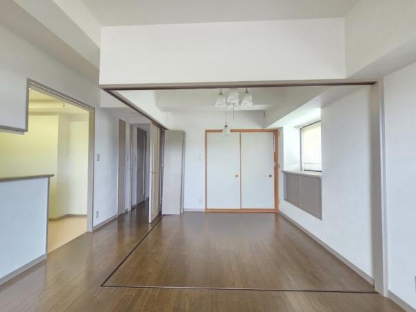 ライオンズガーデンシティ成田の洋室画像