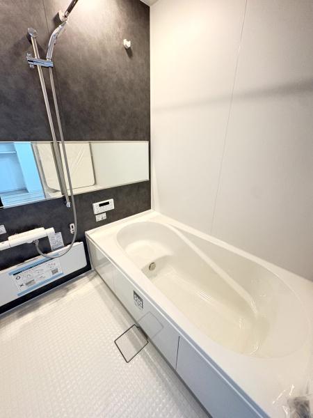 リガーレ　成田市　土屋１期　全２棟　２号棟のバス画像