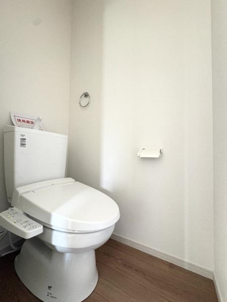 リガーレ　成田市　土屋１期　全２棟　２号棟のトイレ画像