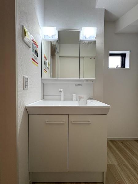 リガーレ　成田市　土屋１期　全２棟　２号棟の洗面台・洗面所画像