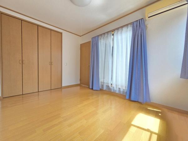 東金市 南上宿(とうがねし みなみかみしゅく)の洋室画像