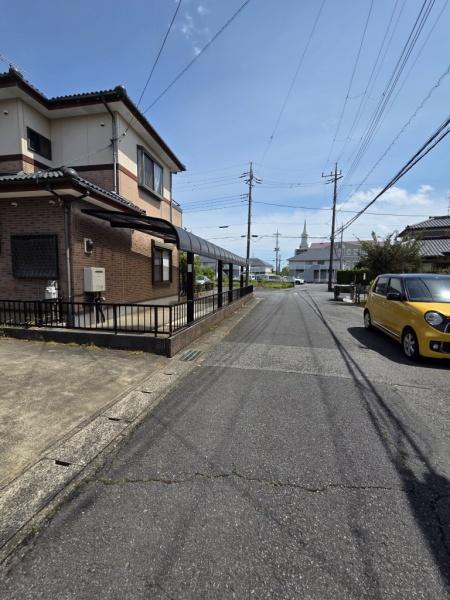 東金市 南上宿(とうがねし みなみかみしゅく)の前面道路含む現地写真画像