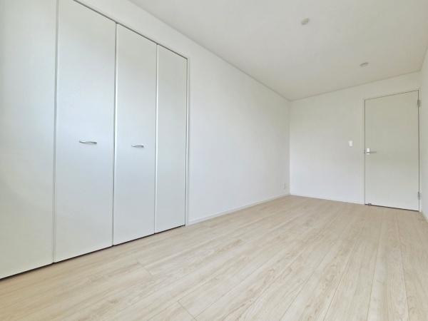 クレイドルガーデン 成田市本城 第21・全4棟・2号棟の洋室画像