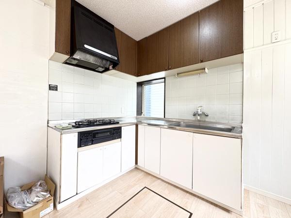 八街市 文違(やちまたし ひじかい)のキッチン画像