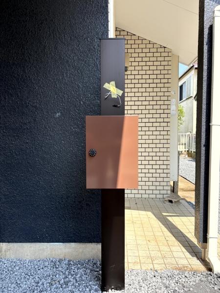 八街市 文違(やちまたし ひじかい)の玄関画像