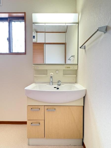 富里市 七栄(とみさとし ななえ)の洗面台・洗面所画像