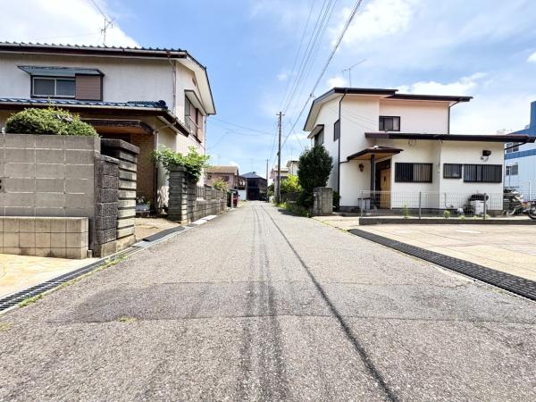 富里市 七栄(とみさとし ななえ)の前面道路含む現地写真画像
