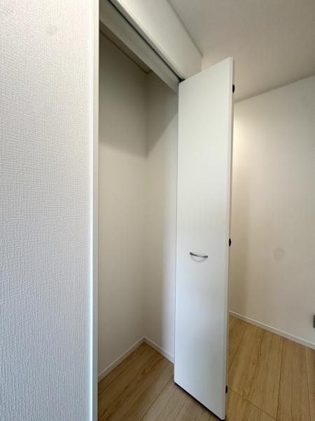 クレイドルガーデン 八街市文違第8・全2棟・1号棟の収納画像