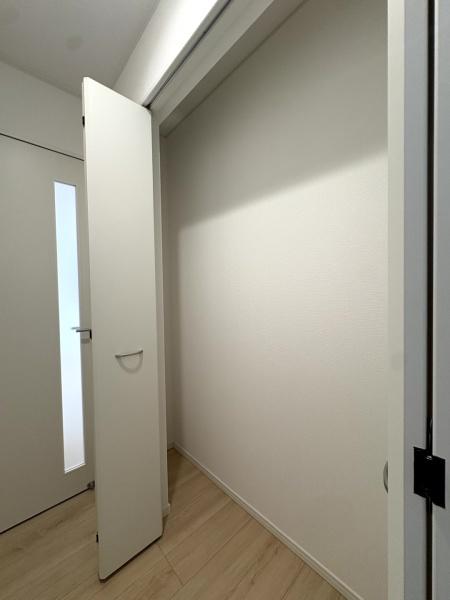 クレイドルガーデン 八街市文違第8・全2棟・2号棟の収納画像