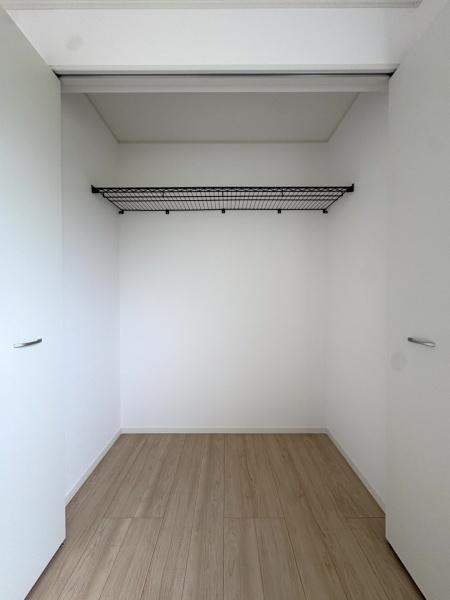 クレイドルガーデン 八街市文違第8・全2棟・2号棟の収納画像
