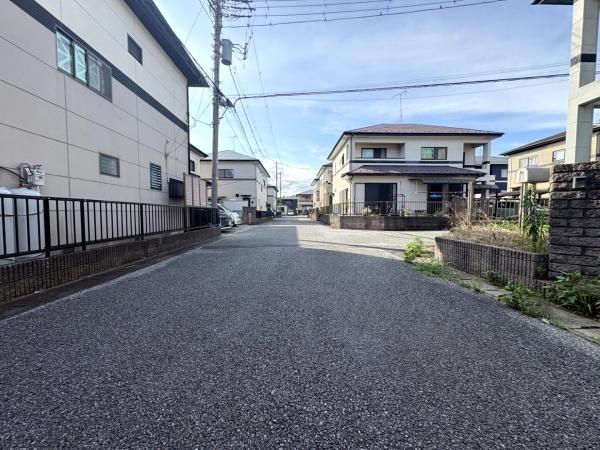 八街市　沖　（やちまたし　おき）の前面道路含む現地写真画像