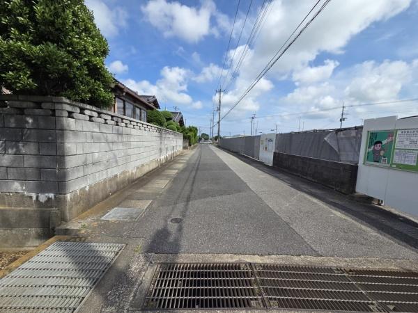 山武市 成東 2U-1の前面道路含む現地写真画像