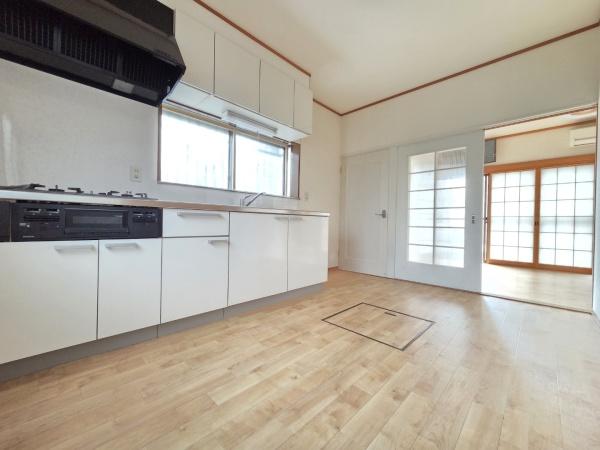 中古戸建　八街市　八街にのリビング画像