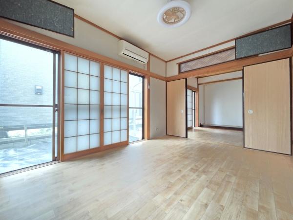中古戸建　八街市　八街にのリビング画像