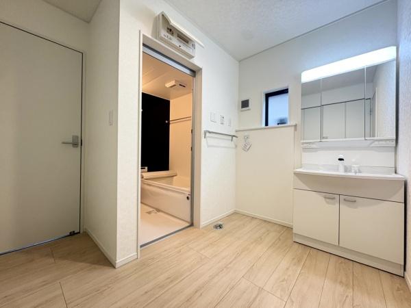 クレイドルガーデン八街市八街ほ 第16全4棟1号棟の洗面台・洗面所画像