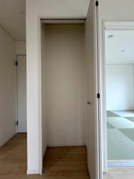 クレイドルガーデン八街市八街ほ 第16全4棟1号棟の収納画像