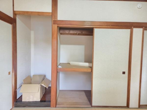 八街市 文違(やちまたし ひじかい)の収納画像